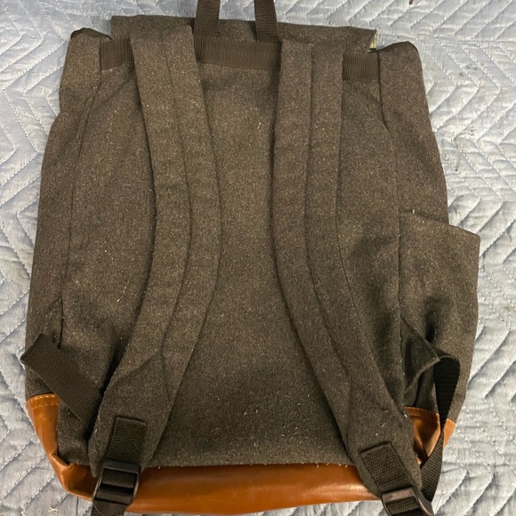 Field & Co backpack - Picture 6 of 6